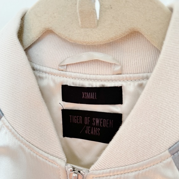 Tiger of Sweden Satin Bomber Jacket in Silver / Blue - Picture 4 of 5